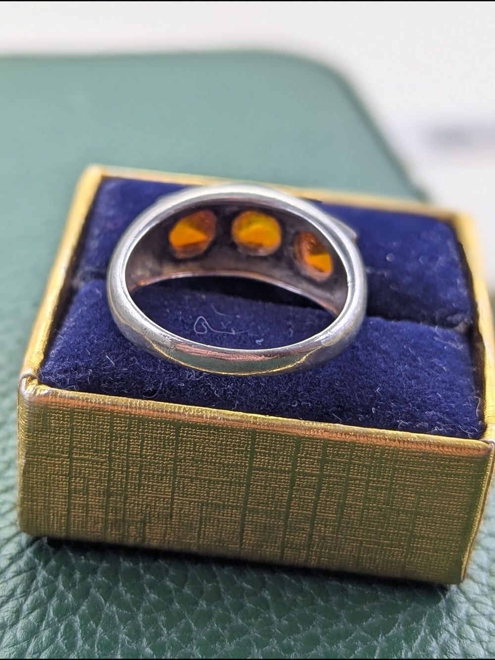✨ Sugar Loaf Cut Natural Baltic Amber Ring ✨ - Picture 5 of 7